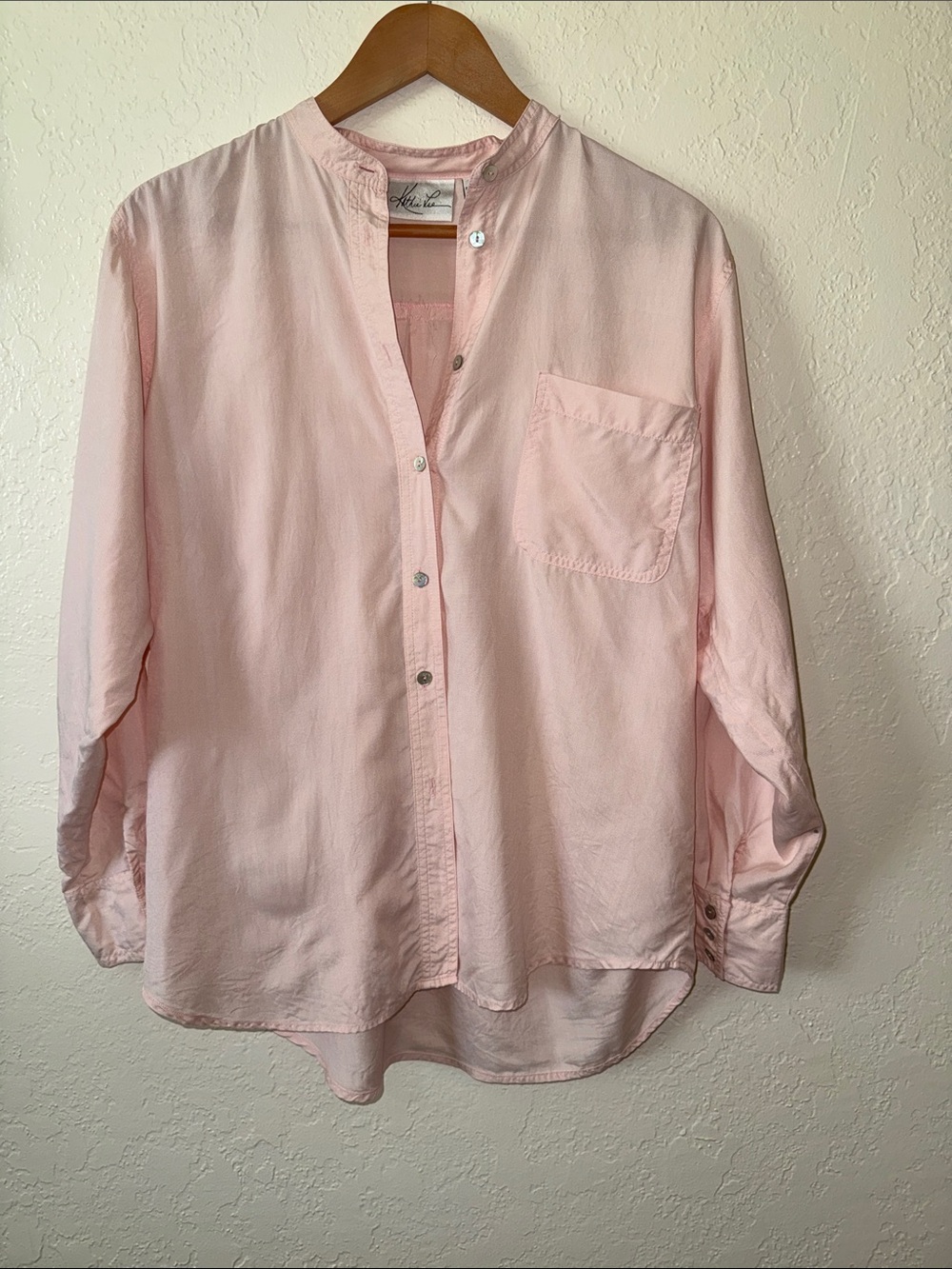 Vintage 90s Kathie Lee 100% Silk Shirt Blush Pink Banded Collar Large 12